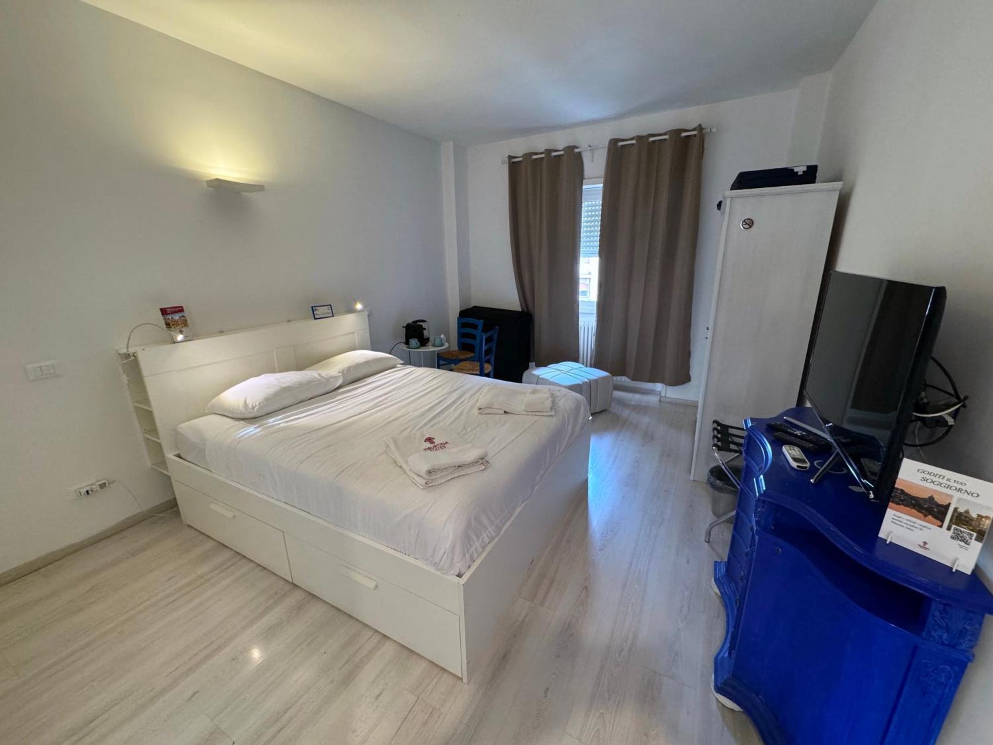 Pensión Tiburtina Suites,
