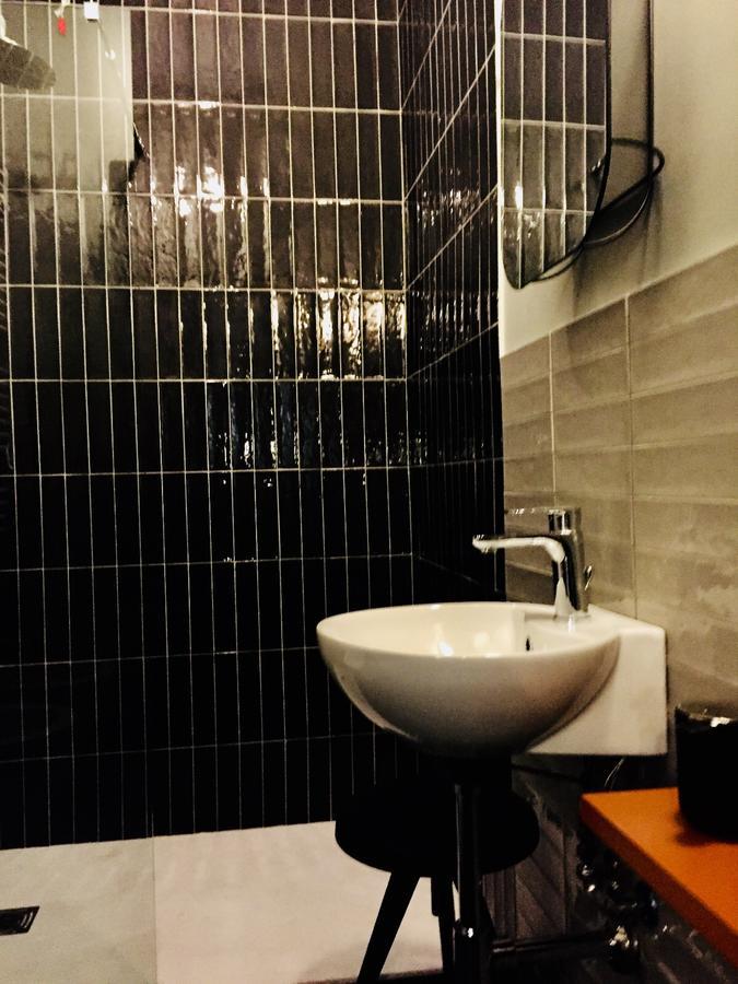 Pensión Tiburtina Suites, 2*