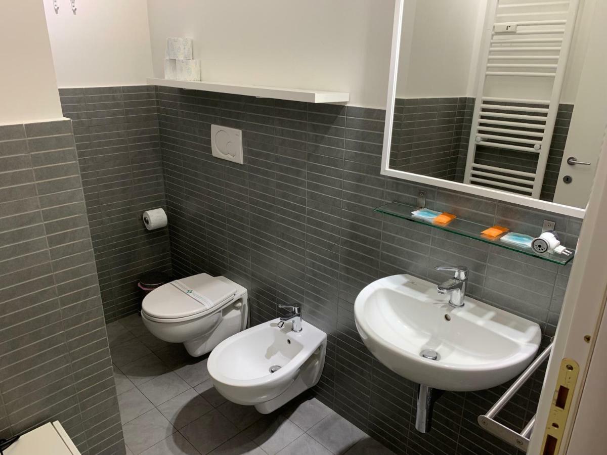Tiburtina Suites, Gasthof